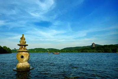 1 Day Private Hangzhou Tour To West Lake, Lingyin Temple, Pagoda of Six Harmonies And Dragon Well Tea Plantation