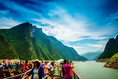 12 Days Classic China Tour to Beijing, Xi'an, Shanghai and Yangtze River Cruise
