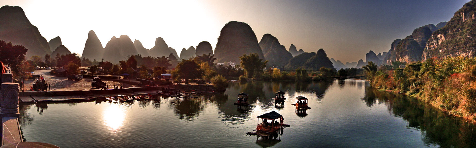 Yulong River, Yangshuo County, Guilin City, Guangxi Prov.