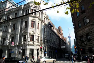 1 Day Traditional And Modern Shanghai Essence Bus Tour