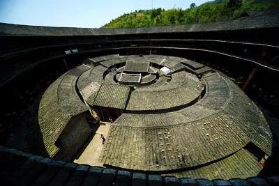 4 Days Zhangzhou and Longyan Hakka Earthen Buildings Tour from Xiamen