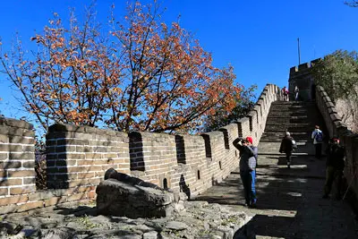 1 Day Beijing Bus Tours To Mutianyu Great Wall, Ming Tomb, Jade Shop and Silk Shop