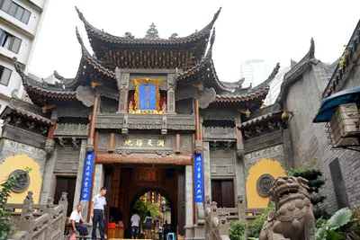 Chongqing Arhat Temple