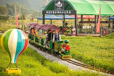 Ten-Li Gallery Yangshuo