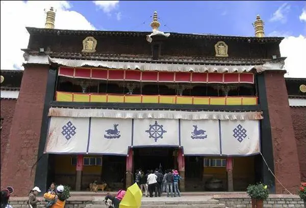 Baiqoi Monastery